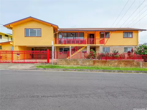 2210 N School St, Honolulu, HI 96819