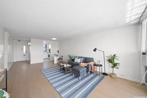 1212 Punahou St #1502, Honolulu, HI 96826