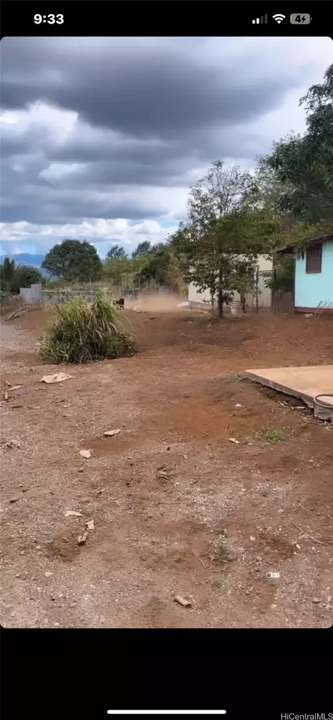 4-1100 Kunia Rd #8A, Waipahu, HI 96797