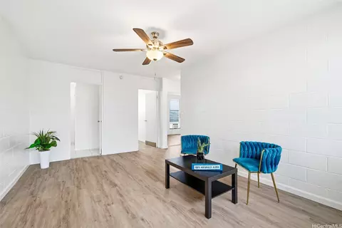 94-245 Leowahine St #3002, Waipahu, HI 96797