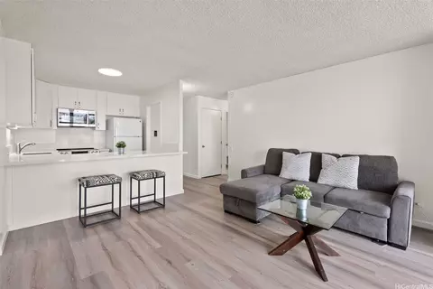 909 Ala Lilikoi St #310, Honolulu, HI 96818