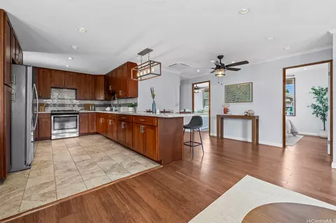 87-885 Hakeakea St, Waianae, HI 96792