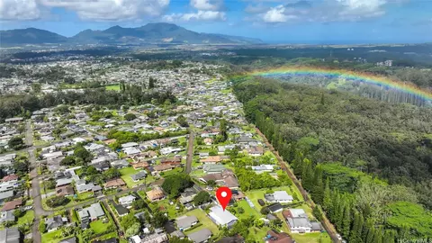 247 Karsten Dr #A, Wahiawa, HI 96786