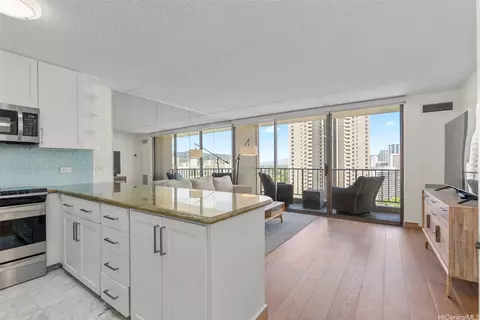 411 Hobron Ln #2110, Honolulu, HI 96815