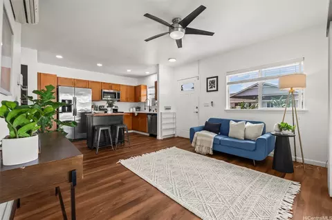 1178 Kukulu St #904, Kapolei, HI 96707