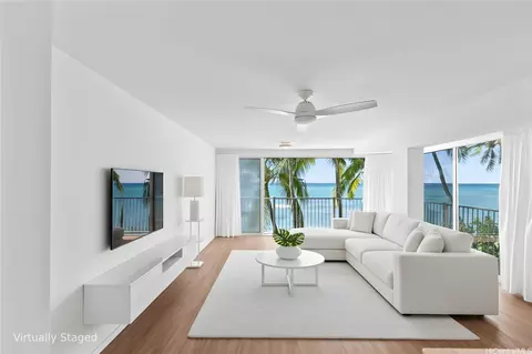 3015 Kalakaua Ave #402, Honolulu, HI 96815