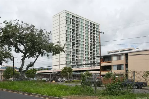 1425 Liliha St #17H, Honolulu, HI 96817