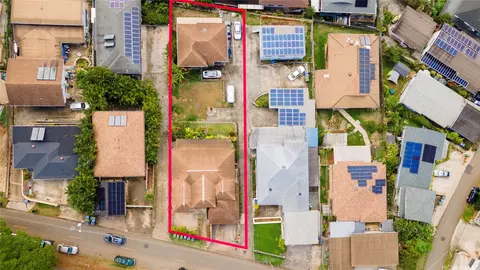 927 Lolena St, Honolulu, HI 96817