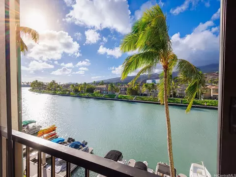 500 Lunalilo Home Rd #13B, Honolulu, HI 96825