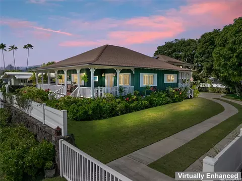 160 Ulupa St, Kailua, HI 96734