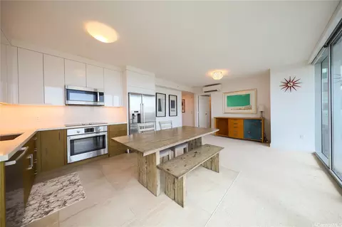 629 Keeaumoku St #2903, Honolulu, HI 96814