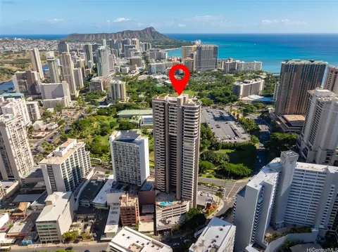1910 Ala Moana Blvd #32A, Honolulu, HI 96815