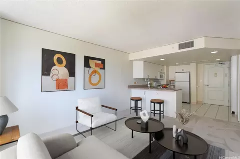1314 Kalakaua Ave #506, Honolulu, HI 96826