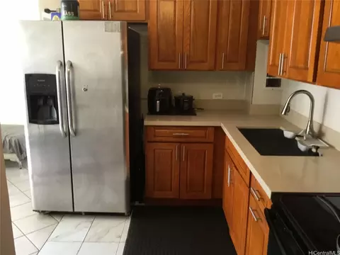 1440 Ward Ave #301, Honolulu, HI 96822