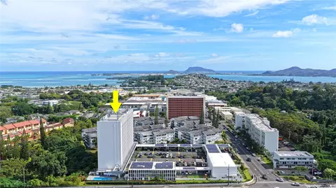 46-283 Kahuhipa St #C602, Kaneohe, HI 96744