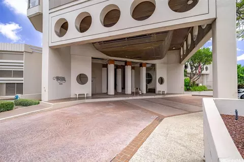 1221 Victoria St #3201, Honolulu, HI 96814
