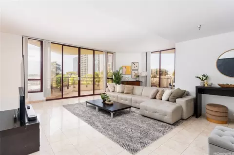 725 Kapiolani Blvd #617, Honolulu, HI 96813