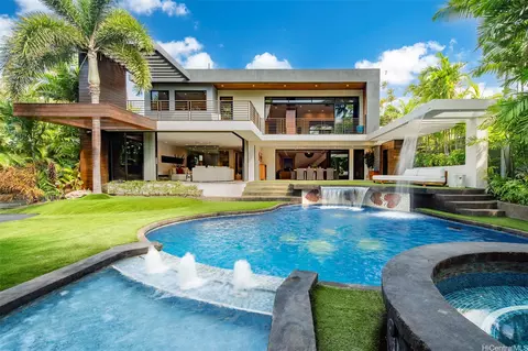 4366 Royal Pl, Honolulu, HI 96816