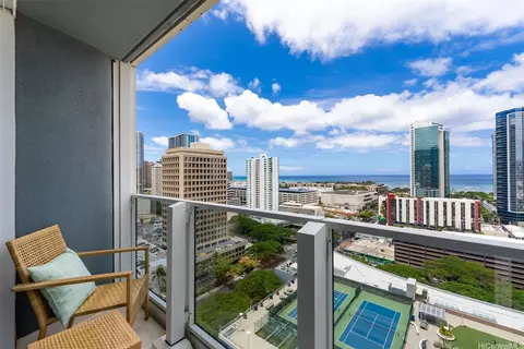 1296 Kapiolani Blvd #II2407, Honolulu, HI 96814
