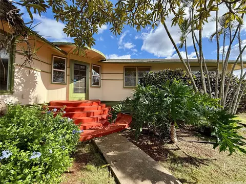 66-924 Kiekonea Way, Waialua, HI 96791