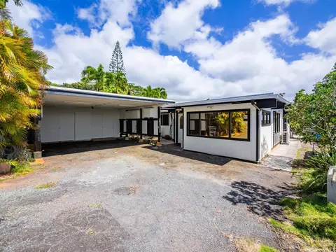 2335 Amokemoke St, Pearl City, HI 96782