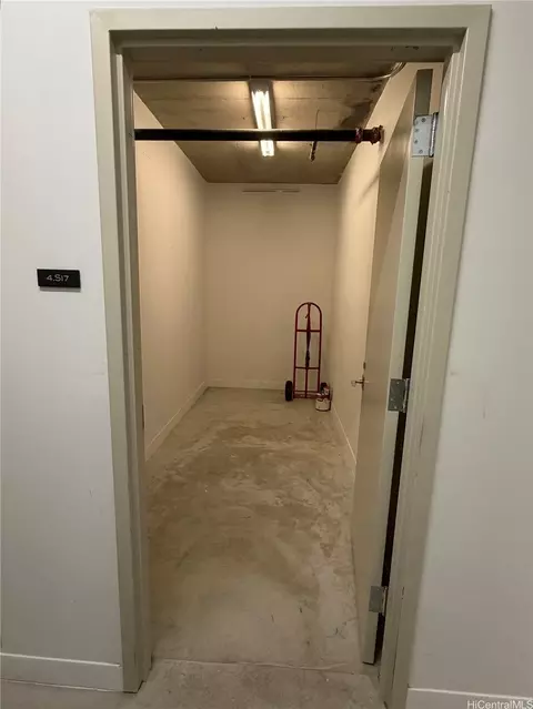 1108 Auahi St #4.S17, Honolulu, HI 96814
