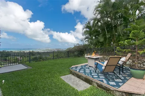 46-450 Hulupala Pl, Kaneohe, HI 96744