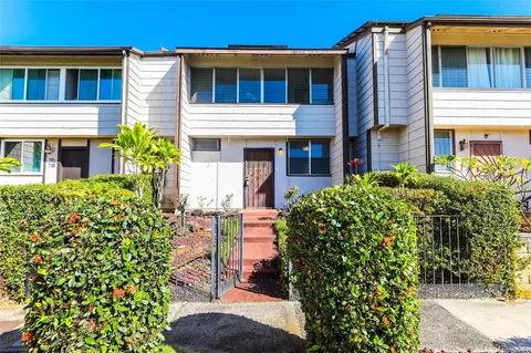 95-720 Kahikinui St, Mililani, HI 96789
