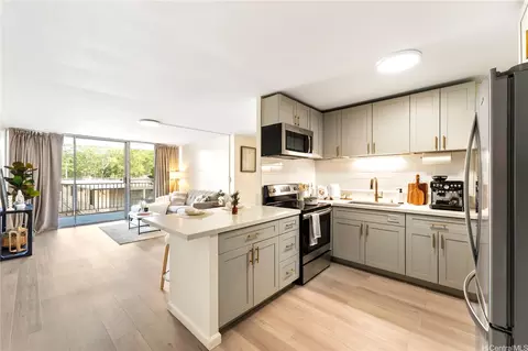 95-2031 Waikalani Pl #D401, Mililani, HI 96789