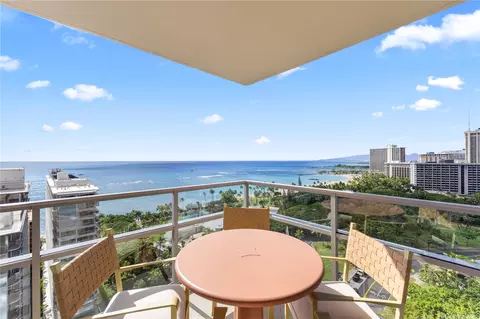 223 Saratoga Rd #2019, Honolulu, HI 96815