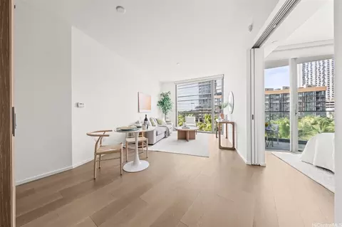 1000 Auahi St #411, Honolulu, HI 96814