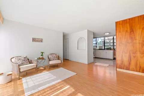 2929 Ala Ilima St #202, Honolulu, HI 96818