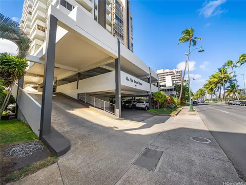 2421 Ala Wai Blvd #1205, Honolulu, HI 96815