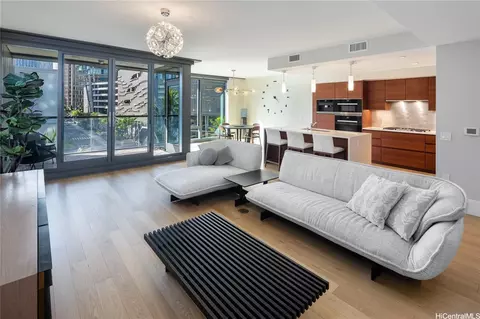 1108 Auahi St #306, Honolulu, HI 96814