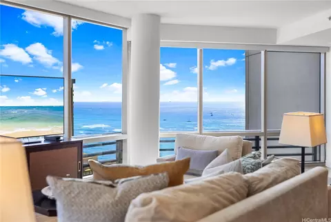 223 Saratoga Rd #2802, Honolulu, HI 96815