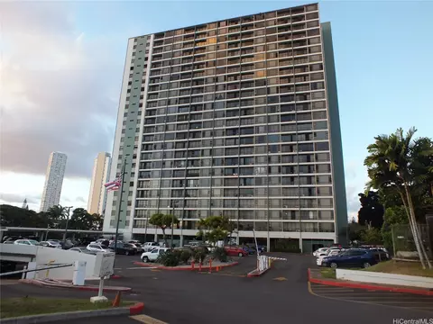 98-402 Koauka Loop #2516, Aiea, HI 96701