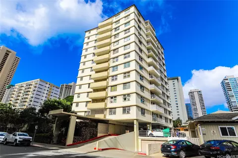 222 Liliuokalani Ave #501, Honolulu, HI 96815