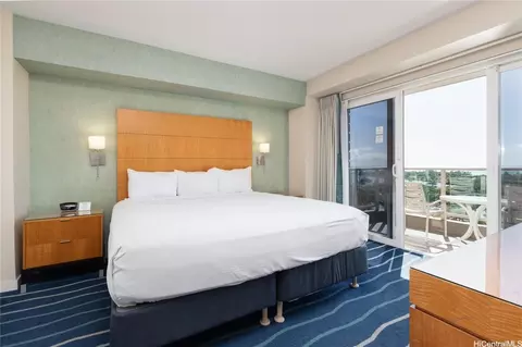 410 Atkinson Dr #1108, Honolulu, HI 96814