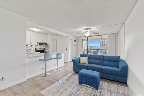 1778 Ala Moana Blvd #2607, Honolulu, HI 96815