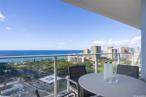 383 Kalaimoku St #3010, Honolulu, HI 96815