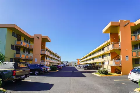 755 Mcneill St #A204, Honolulu, HI 96817