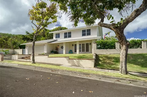 1307 Noninui Pl, Kailua, HI 96734