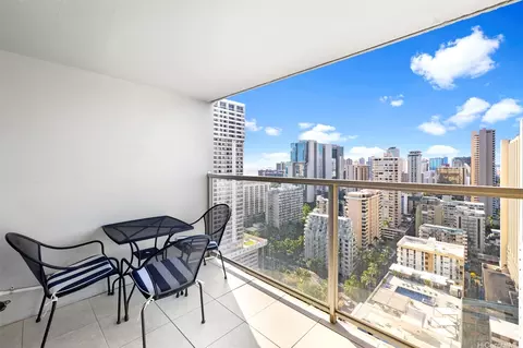 445 Seaside Ave #2912, Honolulu, HI 96815