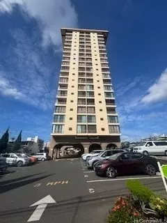 1314 Victoria St #803, Honolulu, HI 96814