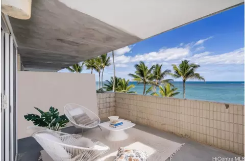 53-567 Kamehameha Hwy #404, Hauula, HI 96717