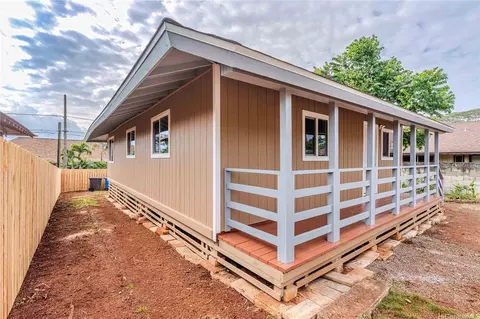 224 Crest Ave, Wahiawa, HI 96786