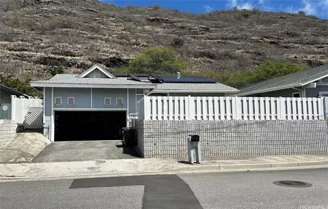 1315 Kaeleku St, Honolulu, HI 96825