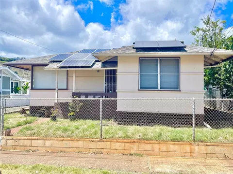 3352 Kaau St, Honolulu, HI 96816
