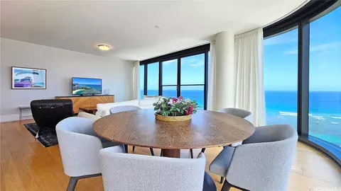 1108 Auahi St #3201, Honolulu, HI 96814