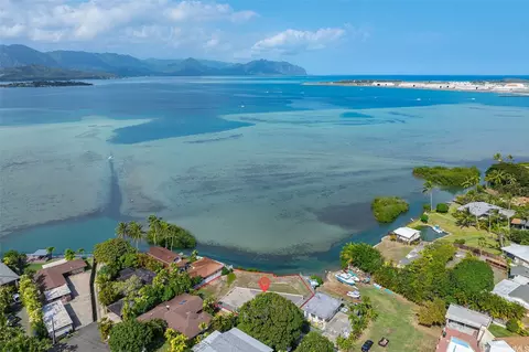 44-646 Kaneohe Bay Dr, Kaneohe, HI 96744